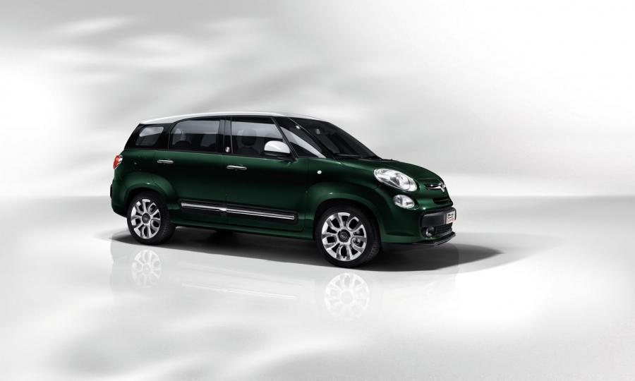  Fiat 500L Living 2013 года  (фото 34 из 34)